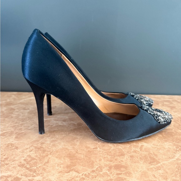 Badgley Mischka Black Satin Embellished Heels - Picture 4 of 11